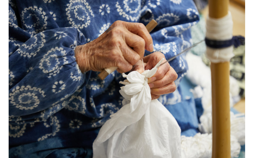 有松・鳴海絞り 手ぬぐい（緑）-雪花絞り-【藍染が風にゆれる日本遺産のまち有松寄附金専用】