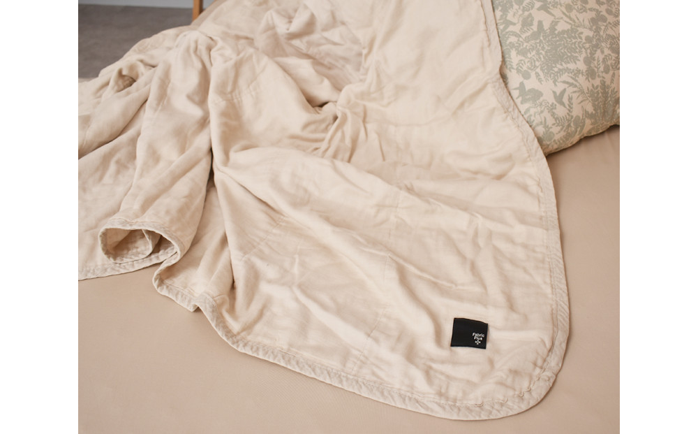 5重ガーゼキルトケット　シングル（カフェオレ・ベージュ）