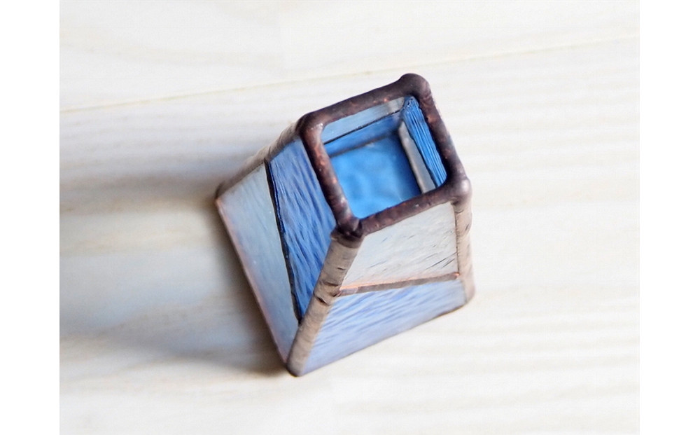 ステンドグラスの一輪挿し（ブルー）