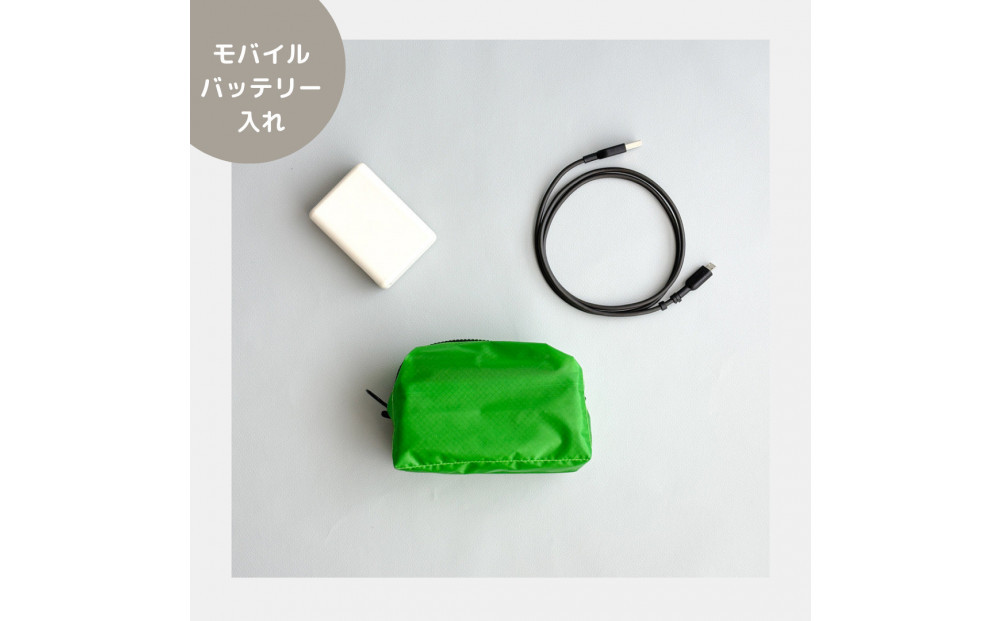 【緑】ナイロン化粧ポーチ　内ポケット付き