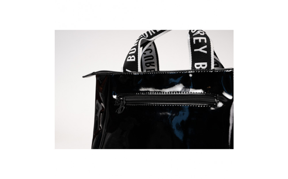 BUNCUREY　エナメルカートバック（BM23SS-17-037）〈ブラック〉