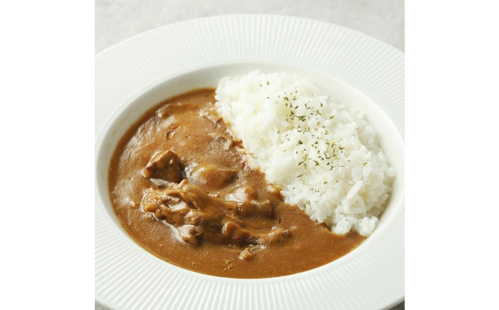 トロトロ牛すじカレー・贅沢和牛ビーフシチュー