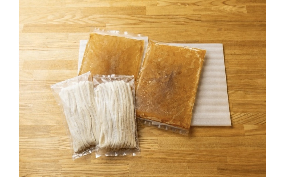 冷凍　しょうゆ煮込みうどんセット