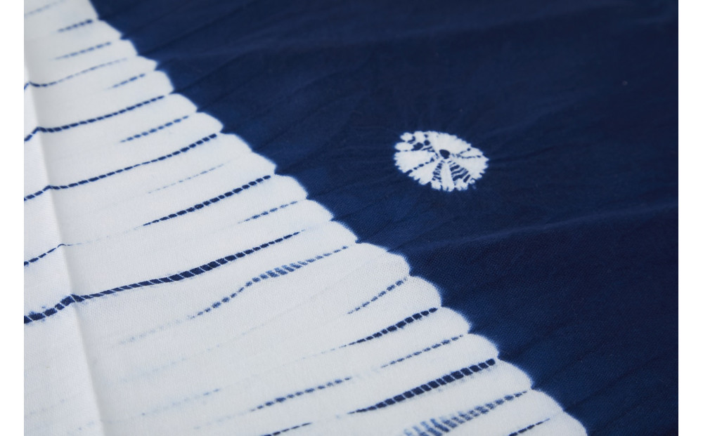 有松・鳴海絞り 手ぬぐい　-巻上・竜巻絞りの合わせ柄- 【藍染が風にゆれる日本遺産のまち有松寄附金専用】