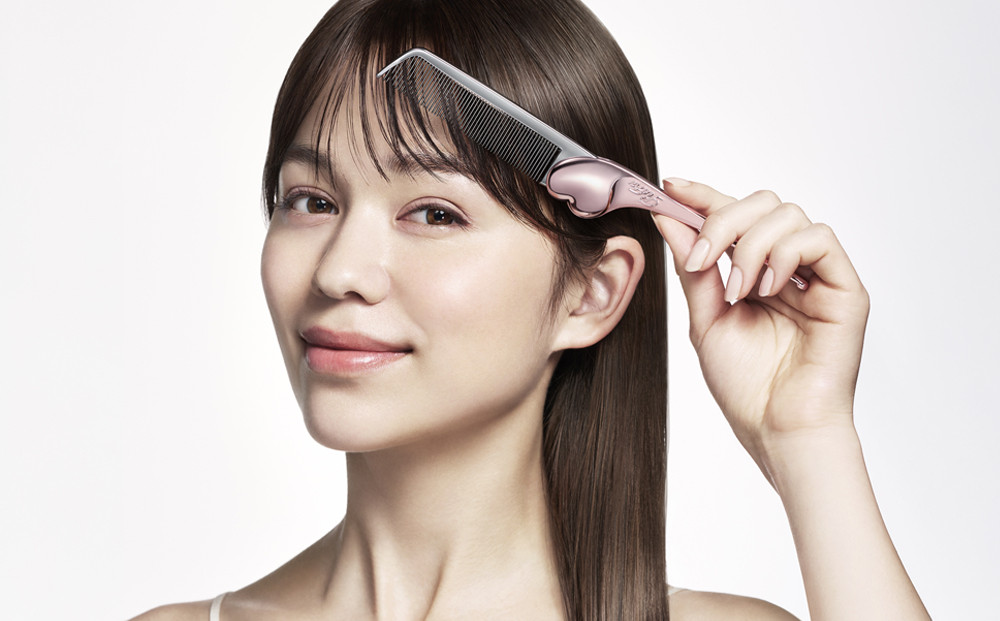 ReFa HEART COMB Aira 【シルバー】| リファ ハートコーム アイラ 可愛い くし 美容 6色展開 前髪 ヘアケア ギフト プレゼント おすすめ 櫛 軽量 お揃い 持ち運び 高校生 大学生 人気 静電気防止  愛知県 名古屋市
