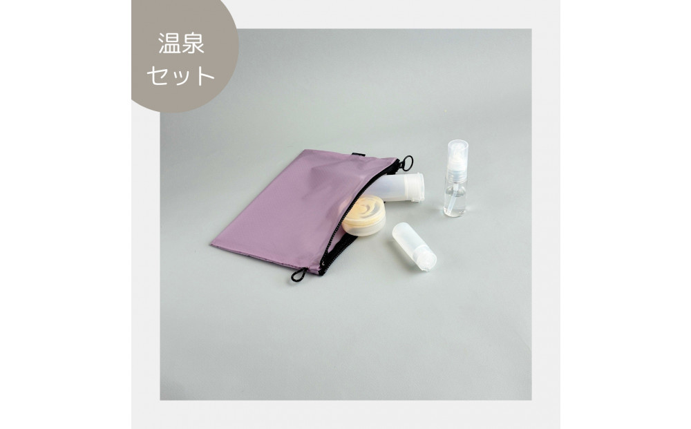 【ラベンダー】A6が入るとっても軽いナイロンフラットポーチ（マチなし）旅行用や化粧品にも