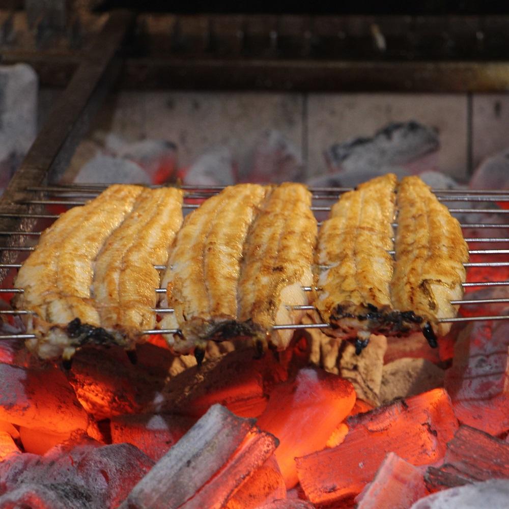 炭焼名古屋式青うなぎ蒲焼4パック＋肝焼きセット