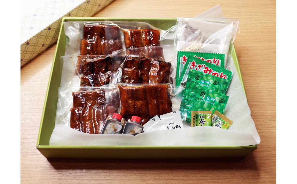 【全４回定期便】　国産うなぎひつまぶし　二食分　ねぎ・わさび・のり・お出汁・たれ・山椒　【炭火・職人手焼き】和食竜むら