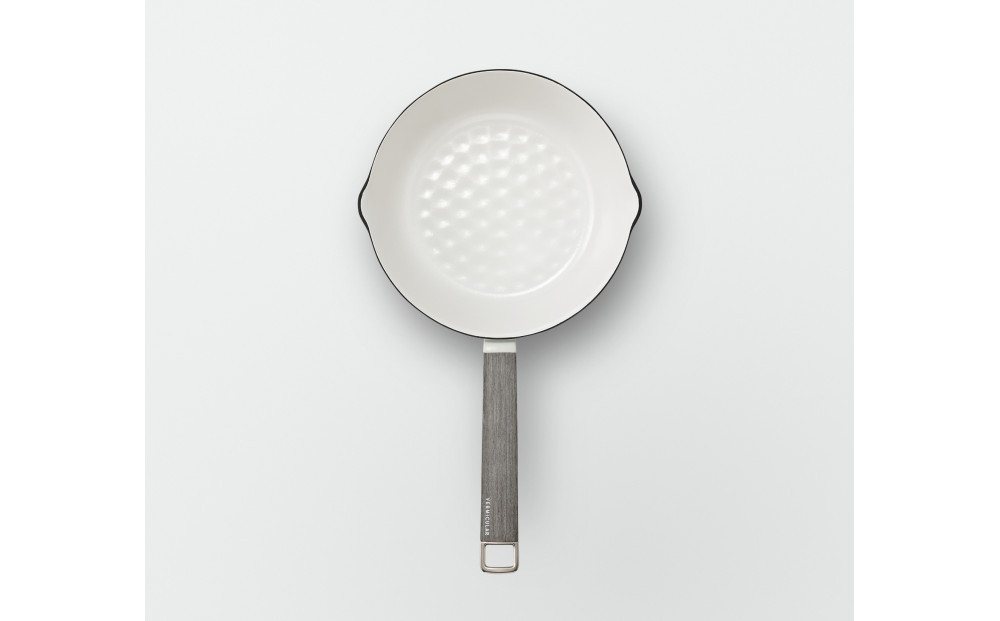 VERMICULAR YUKIHIRA 18cm ïŒãããããªããïŒå°çšã¹ãã³ã¬ã¹ãªããïŒã·ãŒãœã«ããã¯ã€ãïŒ | é ãªã¹ éªå¹³é 調çåšå
· ãããã³çšå VERMICULAR é³ç©ããŒããŒé çæé æ¥æ¬è£œ ã¬ã¹ç« ã¬ã¹ IH IHå¯Ÿå¿ åé£ ç
®èŸŒã¿ ã¿ãæ± é«çŽ ãããã ã®ãã ãã¬ãŒã³ã äººæ° ãããã éæç¡æ