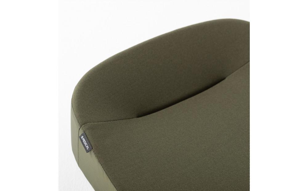 &MEDICAL KURASEAT W 【オリーブ】