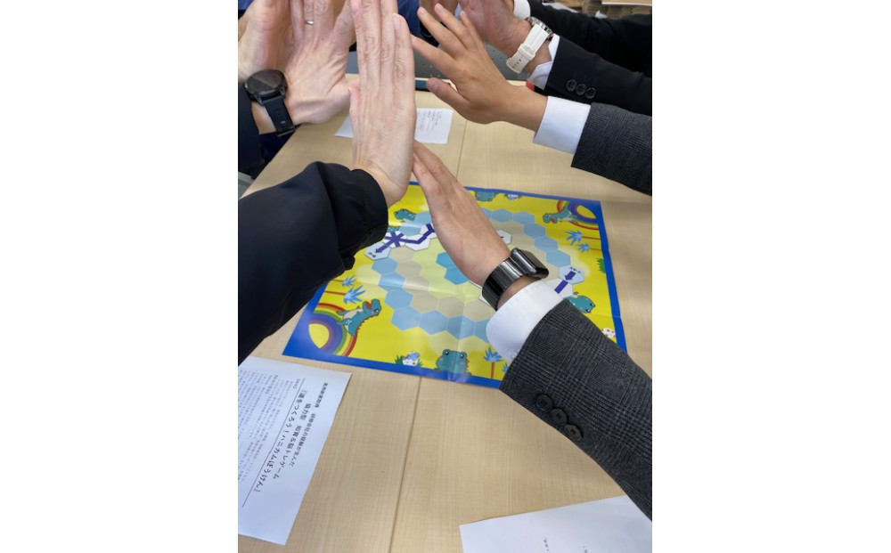 ã³ãã¥ãã±ãŒã·ã§ã³ã²ãŒã ãéãã€ãããïŒããã«ã ãŒããã