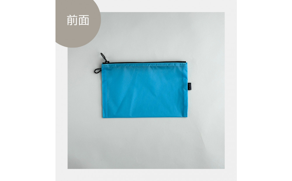 【水色】A6が入るとっても軽いナイロンフラットポーチ（マチなし）旅行用や化粧品にも