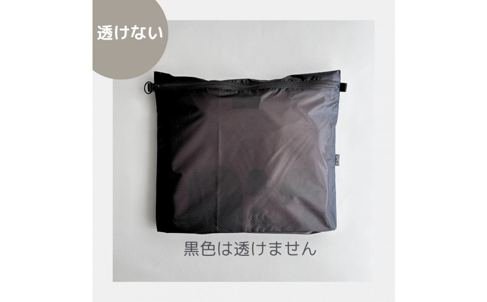 【黒】B5が入る軽いナイロンフラットポーチ　旅行用　着替え　大容量　横長　バッグインポーチ