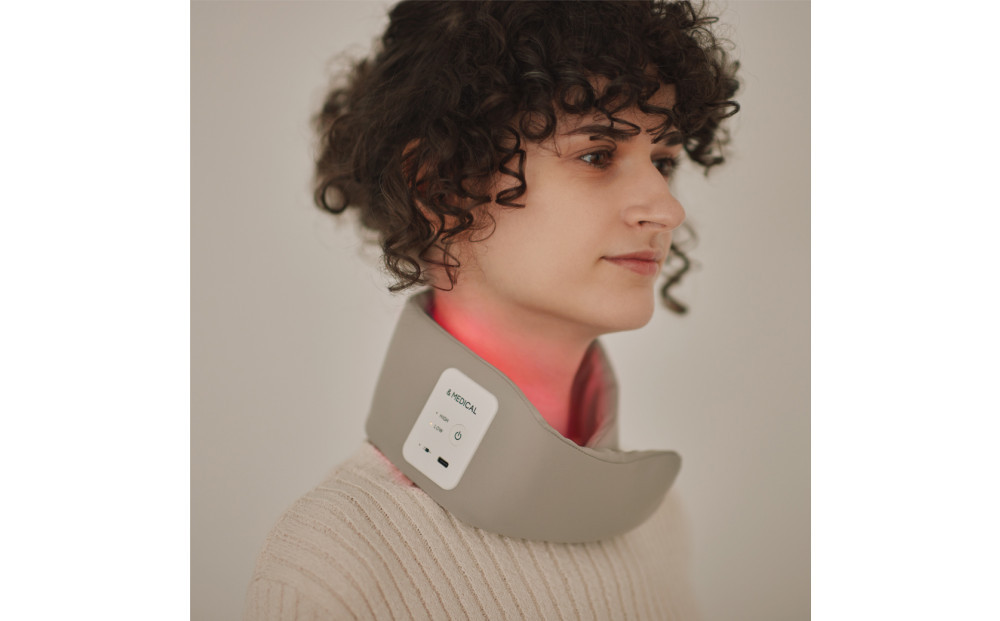 &MEDICAL LUMICARE neck