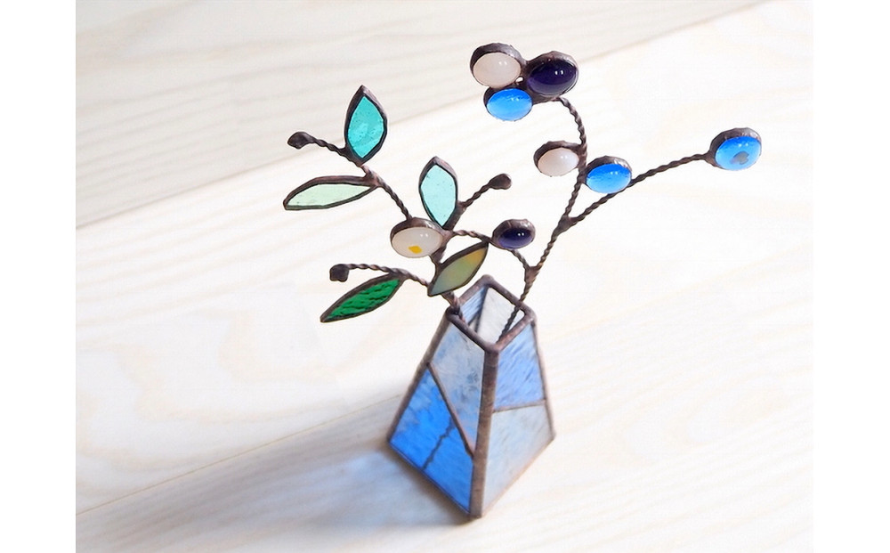 ステンドグラスの一輪挿し（ブルー）