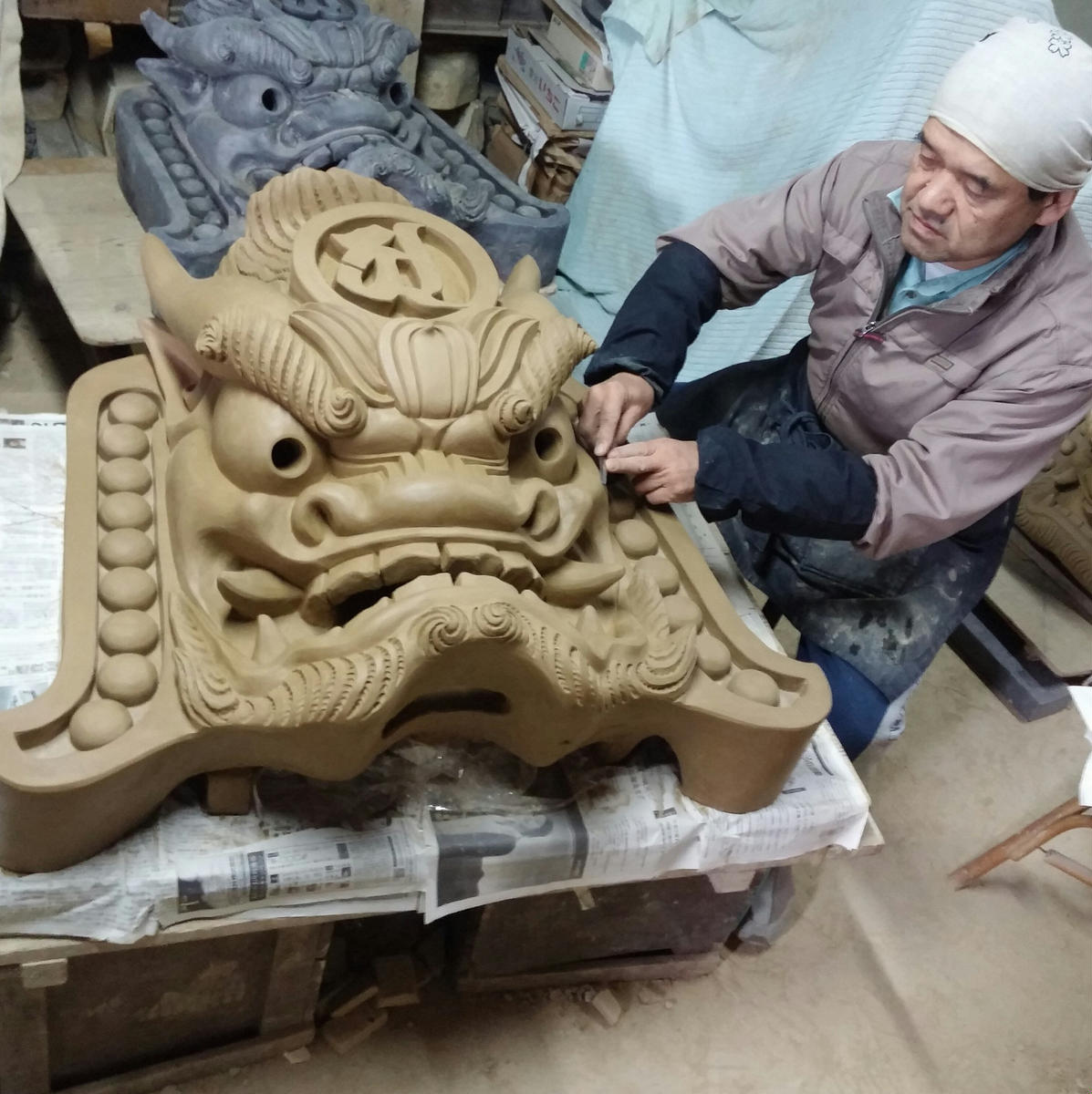 伝統工芸士の鬼師が作る守護鬼瓦シリーズ 疫病退散 守護鬼面プレート（大） H064-018