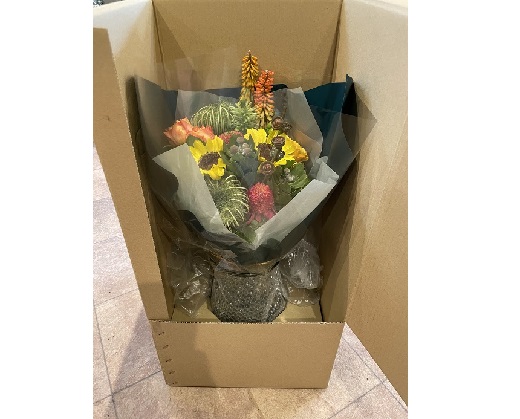 【12ヶ月定期便】生花の花束を毎月お届け H143-015