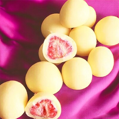 まるごとイチゴトリュフ　3種(各95グラム)【配送不可地域：離島】【1085477】