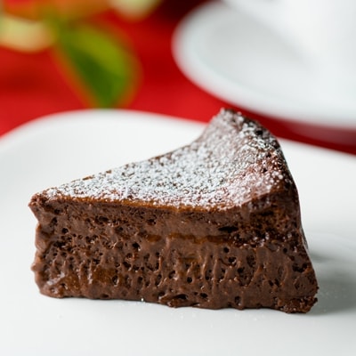 しっとりショコラ(18cm　8〜10人用)【配送不可地域：離島】【1139044】