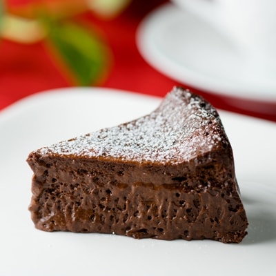 しっとりショコラ(15cm　6〜8人用)【配送不可地域：離島】【1139043】