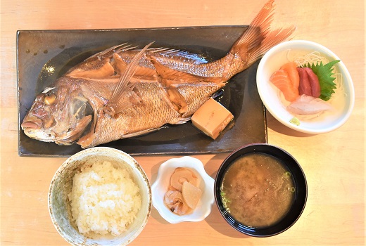 サカナ＋カフェ＋ゴハン　ぽわそん　食事券(3,000円分)・K241-12