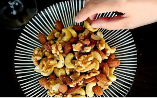 【無塩】素焼きミックスナッツ1.6kg（ミックスナッツ240g×7袋）・M102-17