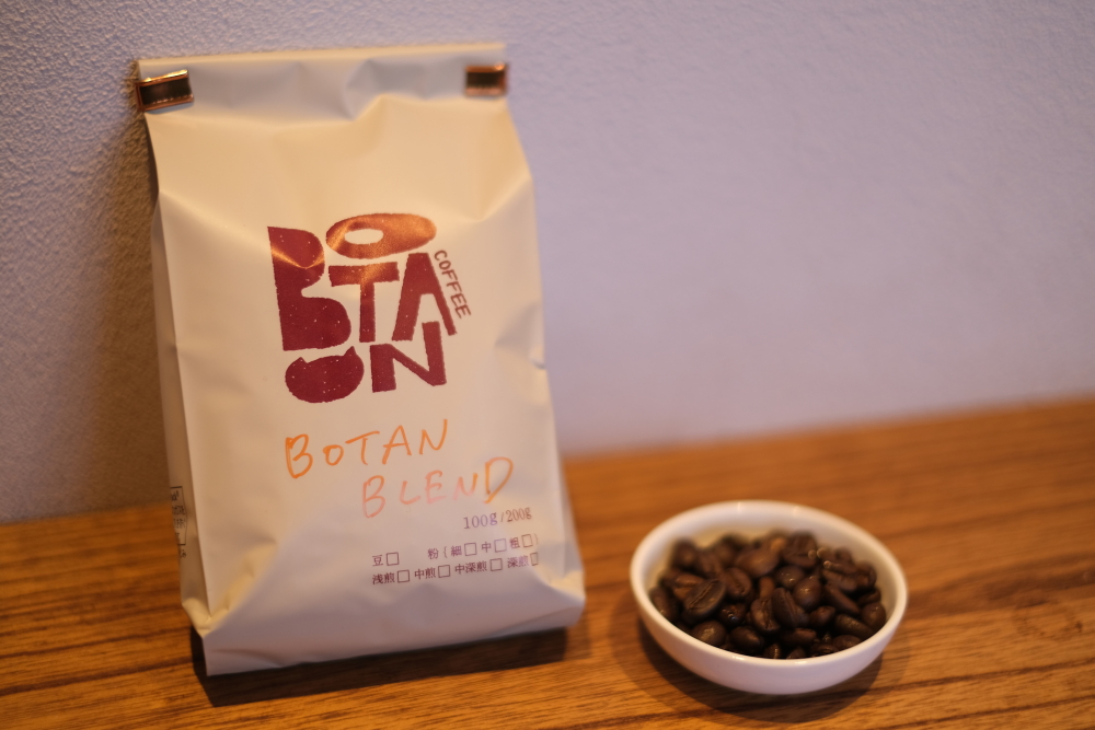 ロースターおすすめ3種のコーヒー豆とオリジナルグッズのセット