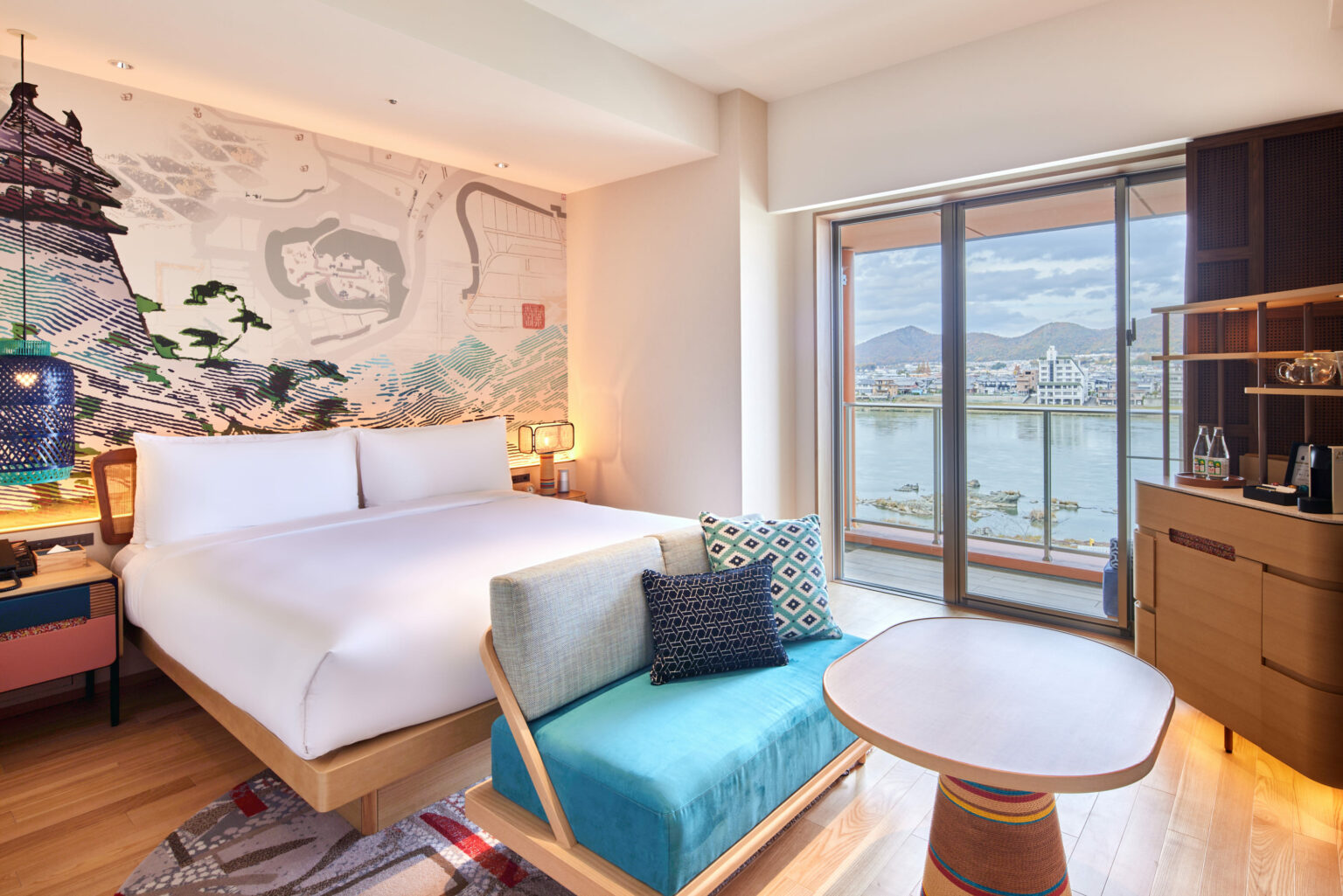 【ホテルインディゴ 犬山有楽苑】木曽川ビュールームご宿泊ペア招待券 （朝食付き）