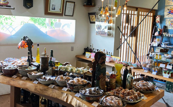 シェフおすすめ焼菓子12個入りギフト（おまかせ） ／ スイーツ お菓子 焼菓子 マドレーヌ フィナンシェ 詰め合わせ ガレ ガレ・ドゥ・ワタナベ 菓子 洋菓子 個包装 盛り合わせ セット 色々 送料無料 愛知県 No.041