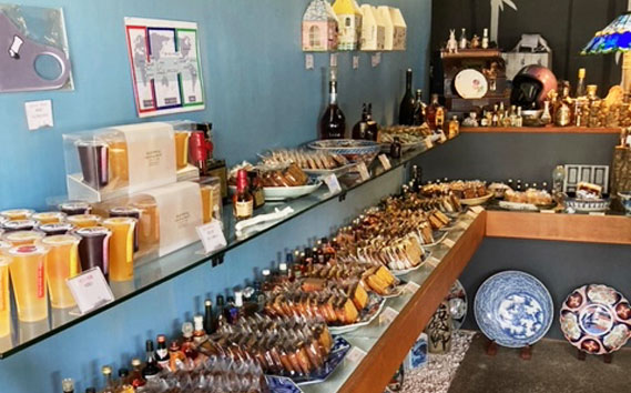 シェフおすすめ焼菓子18個入りギフト（おまかせ） ／ スイーツ お菓子 焼菓子 マドレーヌ フィナンシェ 詰め合わせ ガレ ガレ・ドゥ・ワタナベ 菓子 洋菓子 個包装 盛り合わせ セット 色々 送料無料 愛知県 No.086