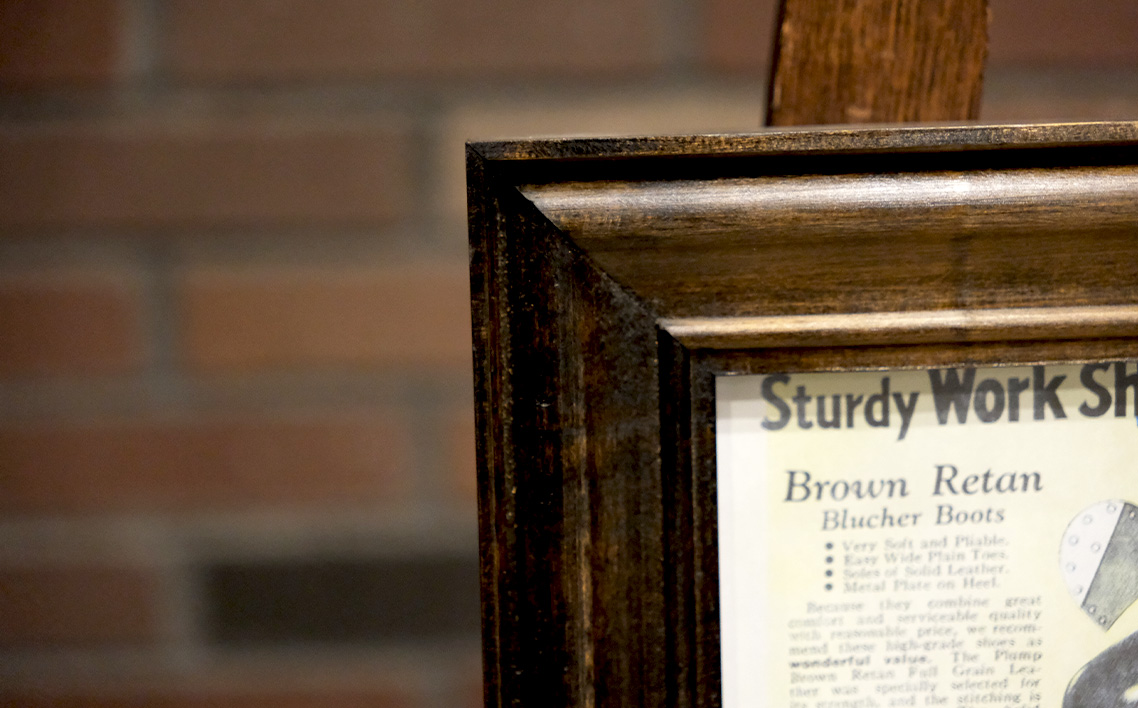 アメリカンデザイン　壁掛けフレーム　THE　CIGAR　LOUNGE　A3【国産桧無垢材使用】 ／ インテリア 額縁 フレーム 日本製 おしゃれ アンティーク 人気 雑貨 手作り 木製 国産 桧 ヒノキ 無垢 おすすめ ギフト 贈り物 プレゼント No.305