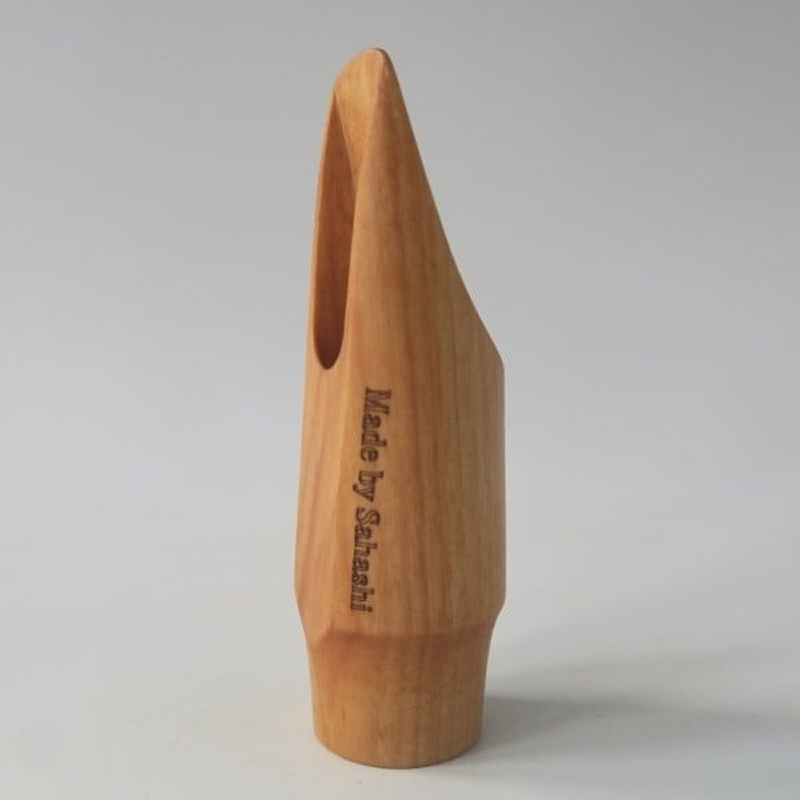 木製マウスピース（アルトサックス）　カバザクラ材（国産） 木製マウスピース アルトサックス カバザクラ材 国産 木製 木材 マウスピース アルト サックス 硬い素材 希少 木肌 なめらか 温か味 サウンド クラシック JAZZ 製品保証 愛知県 小牧市 送料無料