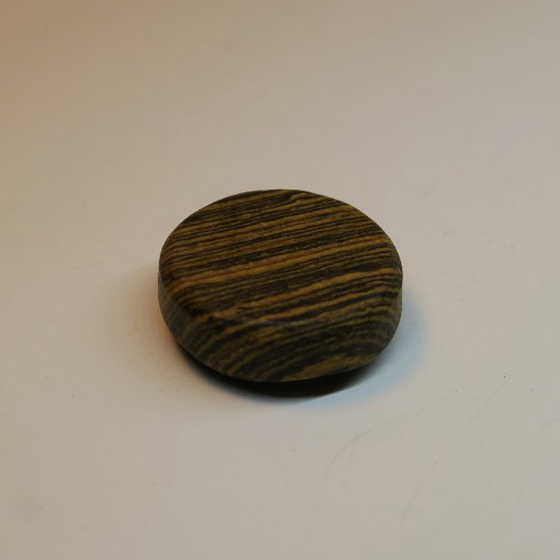 木製サムレスト　セルマー、ヤマハ兼用 木製 サムレスト セルマー ヤマハ兼用 選べる 素材 シタン グラナディラ ボコーテ 木製サムレスト 肌触り 優しい素材 幅広い分野 黒色 硬い木 茶褐色 黄色 杢目 柔らかい木 管楽器用 愛知県 小牧市 送料無料