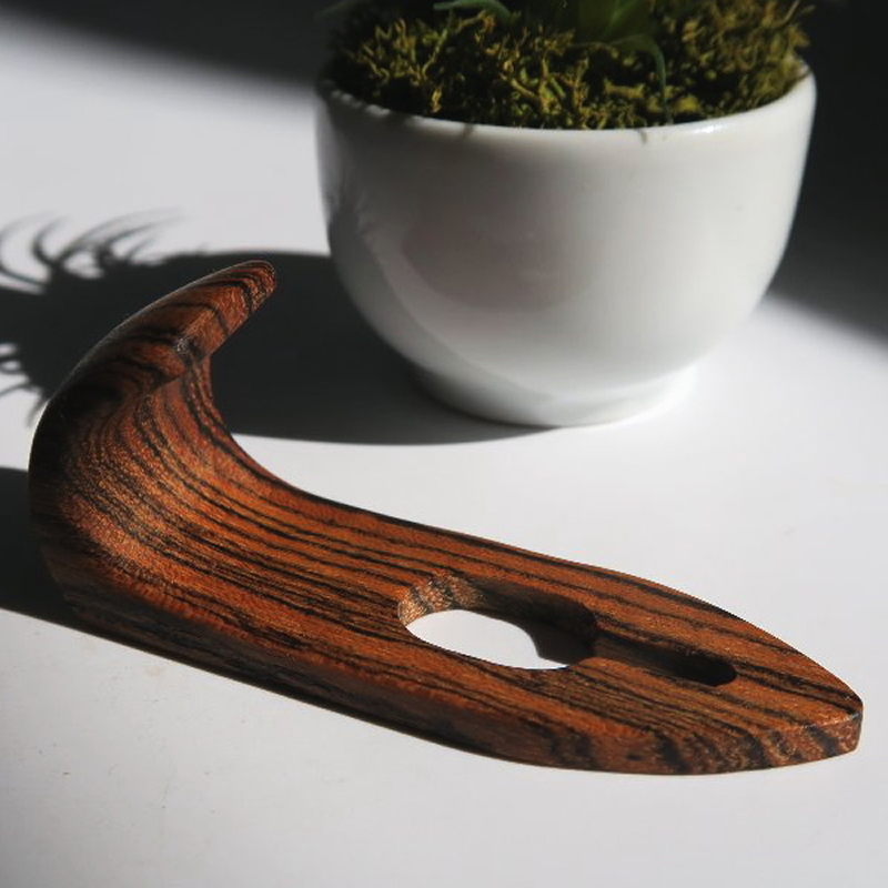 木製サムフック ヤマハ用 木製 サムフック 素材 シタン グラナディラ ボコーテ 肌触り 優しい素材 幅広い分野 中間的 サウンド 黒色 硬い木 茶褐色 黄色 杢目 柔らかい木 管楽器用 愛知県 小牧市 送料無料