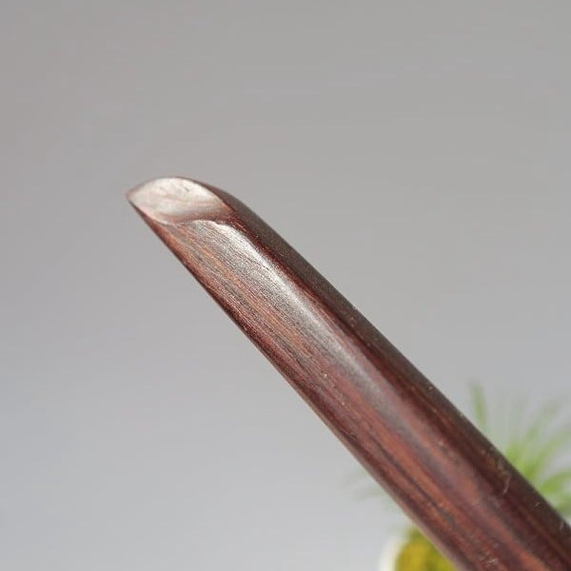 木製かんざし　リーフ型　標準サイズ 選べる 素材 紫檀 黒檀 タガヤサン チャクテビガ ローズウッド 木製 かんざし 緩みにくい 塗装不使用 固定型 飾り用 経年変化 耐久性 髪飾り 和風アクセサリー ヘアアクセ ヘアアクセサリー 愛知県 小牧市 送料無料