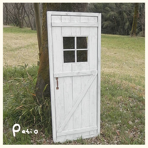 エイジング調アンティークのフェイクドアー大　本体と自立固定用スタンドのセット（本体とオプションのセット） ユーズド感 アンティーク ドアー オーナメント オブジェ 大 枠付き扉 扉 庭 オーナメントオブジェ  エイジング調 国産 天然木 手作業 頑丈 丈夫 天然木製 完成品 ガーデニング インテリア ベランダ 愛知県 小牧市 送料無料