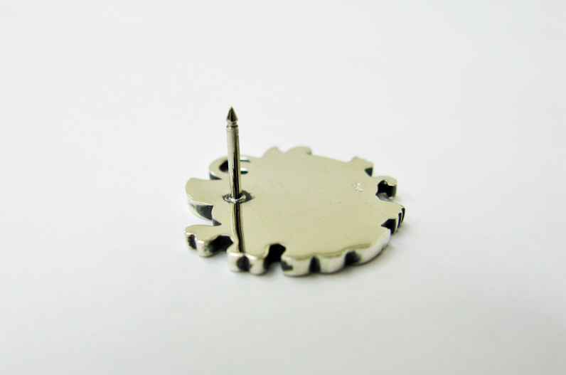 【ふるさと納税】織田信長公 揚羽蝶家紋ブローチ