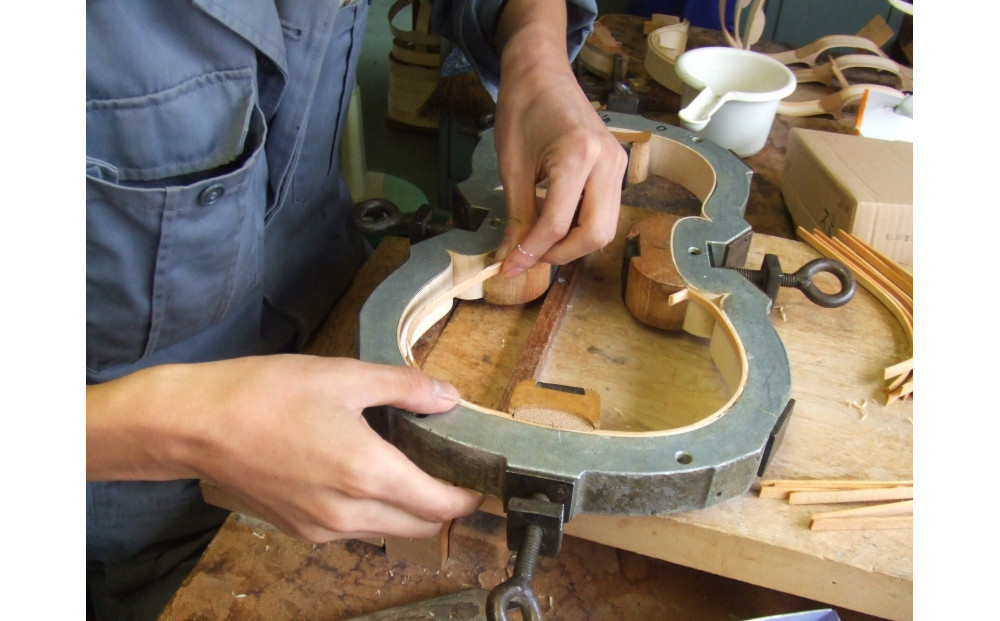 ãSUZUKIãªãªãžãã« ããªã©ã±ãŒã¹ äžè§åã