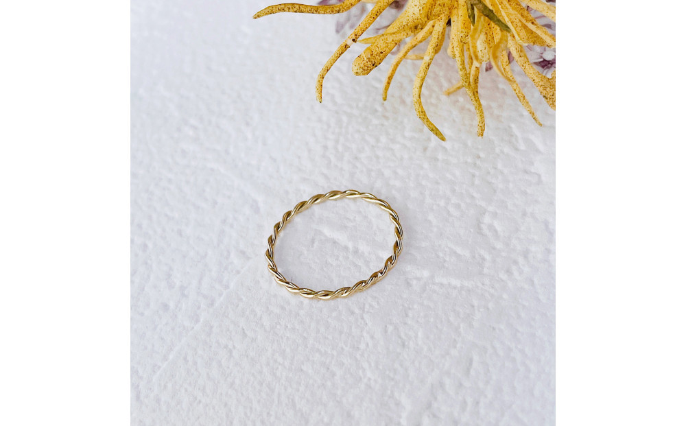 K10 ねじねじリング（ハンドメイド）【サイズ：12号】