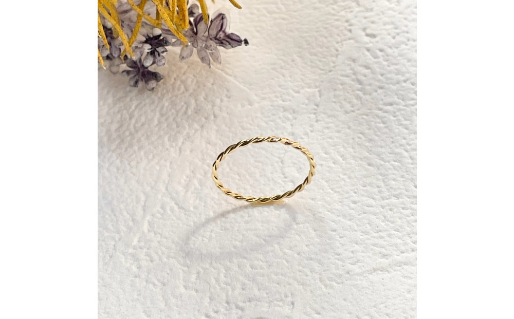 K18 ねじねじリング（ハンドメイド）【サイズ：9号】