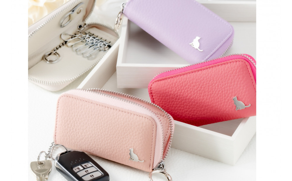 【スマートキー対応 カードが入る本革6連キーケース】＜パープル＞ おしゃれ　可愛い　コンパクト　スリム　猫　レザー