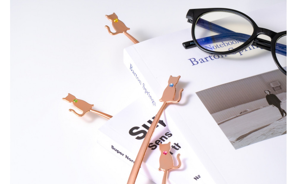 【誕生石ブックマーカー】＜8月 ペリドット＞ 猫しおり 読書 おしゃれ 敬老の日 父の日 ブックマーク 栞 ねこ ギフト