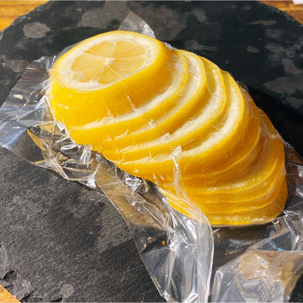 【生もつ鍋フルセット】 名物 国産牛もつ鍋 極塩レモン味 3～4人前  【国産牛もつ2倍！】野菜・ラーメン付き フルセット【指定日配達】【冷蔵便】