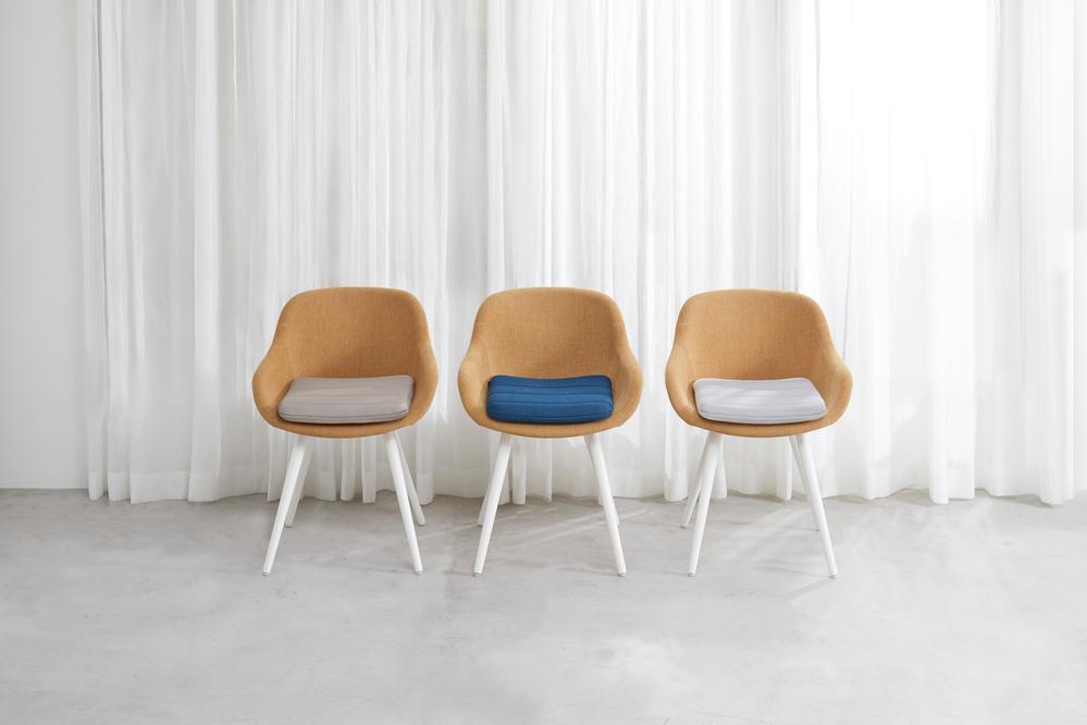 エアウィーヴ クッション グレー  ギフトBOX仕様