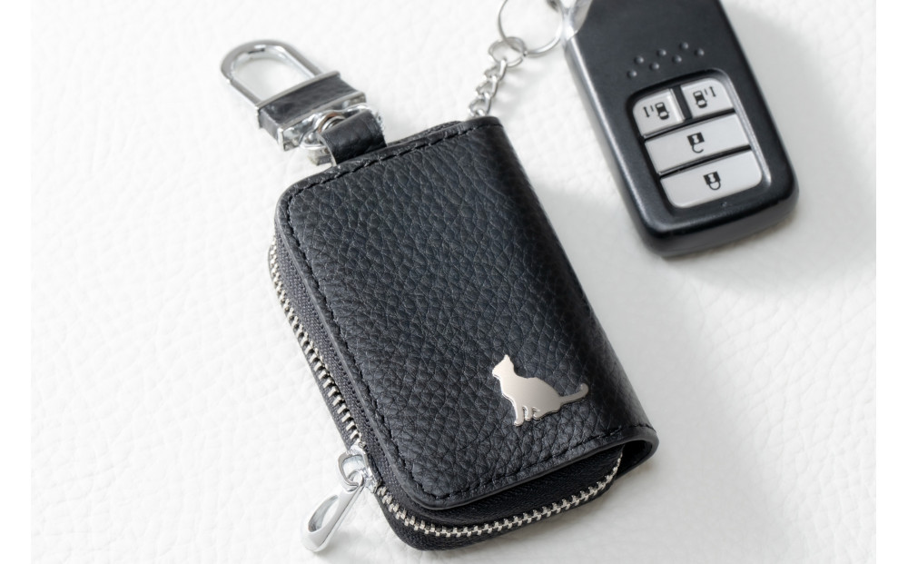 【本革スマートキーケース】＜ブラック＞ ねこ おしゃれ 可愛い コンパクト スリム 猫 レザー 窓つき 収納