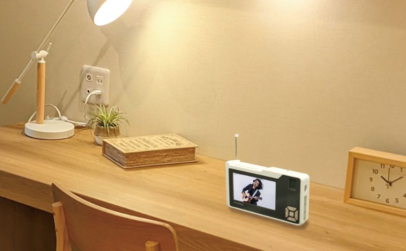 テレビ ラジオ 手回し充電 手回し 充電 持ち運び 非常時 災害時 災害 防災ラジオ アウトドア キャンプ ハンドル ワンセグテレビ AM FM 単3電池 電池 ACアダプター モバイルバッテリー LEDライト サイレン スマホ充電 多機能 愛知 愛知県 日進市