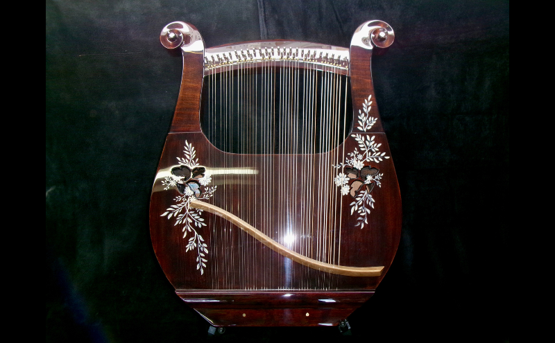 アフロディーテの竪琴　オルフェウスモデル 楽器 愛知県 日進市