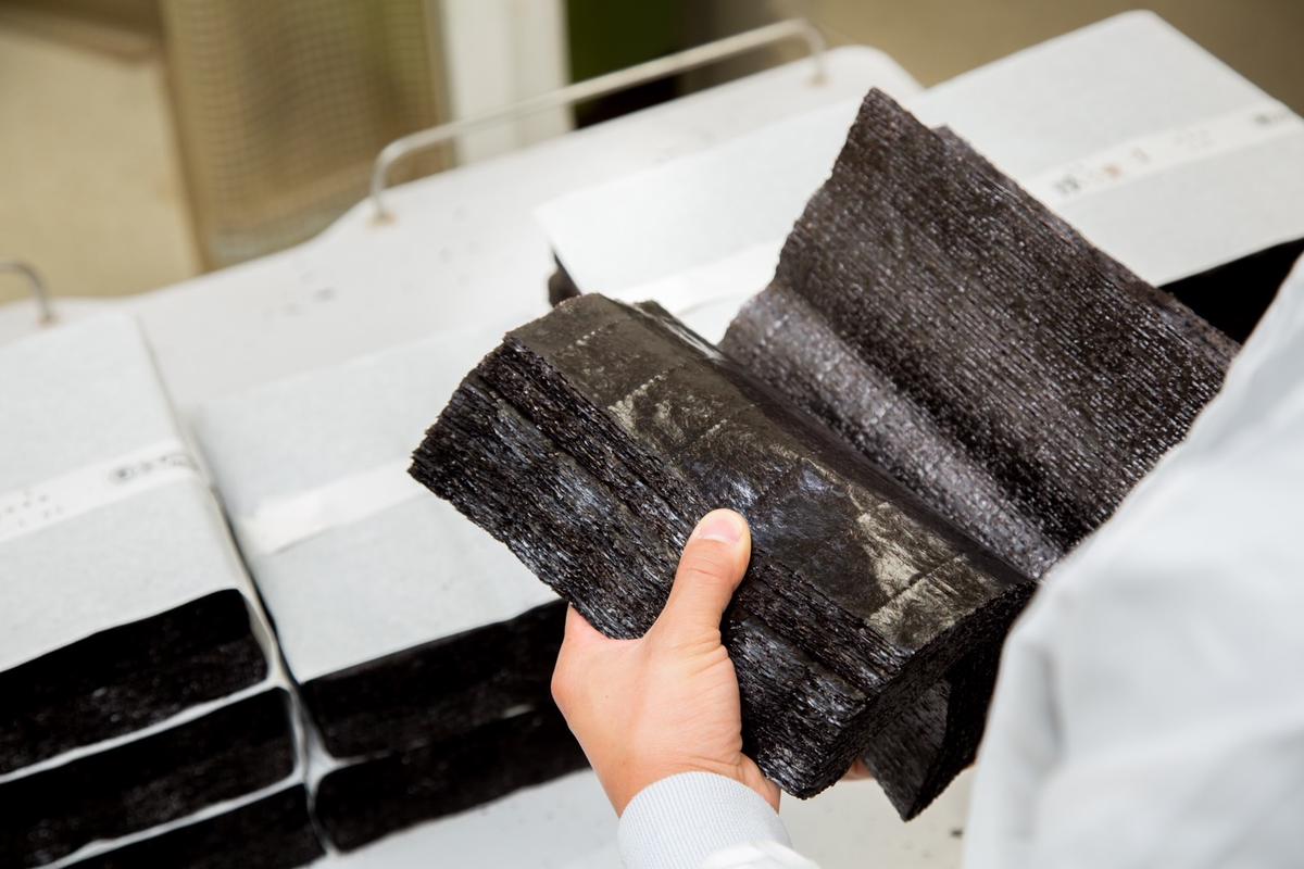 日間賀島 一番摘み 焼き海苔 プレミアム 計60枚 20枚×3袋 半切り のり 海苔 焼きのり