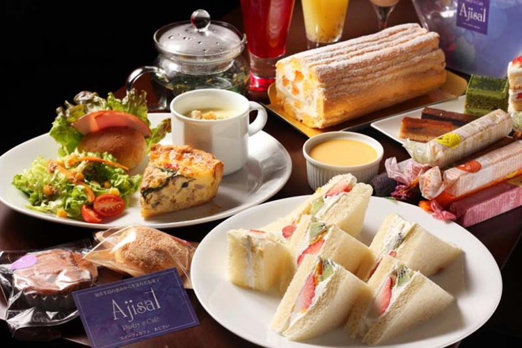 コーチンカステラ 1本 ｜ カステラ 名古屋コーチン 焼き菓子 洋菓子 おやつ お菓子 おかし スイーツ おすすめ 人気 詰め合わせ セット 贈り物 プレゼント ギフト 愛知県 美浜町