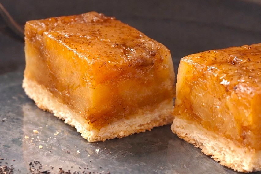 りんご専門店のタルト・タタン 紅茶（アップルティー） 8Pセット | 焼き菓子 スイーツ 洋菓子 完熟 りんご 果肉 個包装 焼菓子 手土産 デザート 幸田町 napple ナップル お取り寄せ 愛知県 幸田町
